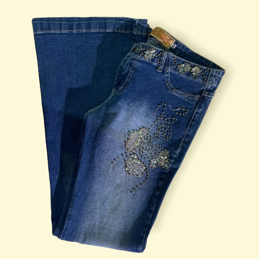 Retro embellished bell bottom Jeans size 44